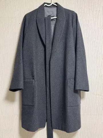 LACOSTE 그레이 코트