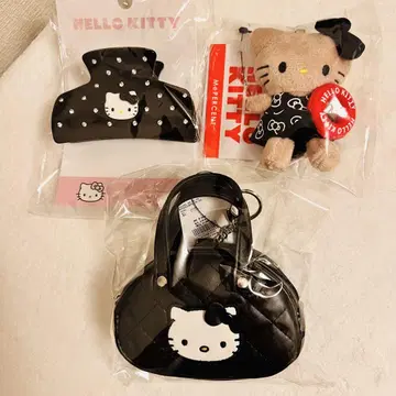 3종 헬로키티 로리즈팜 콜라보 블랙 퀼팅 키링