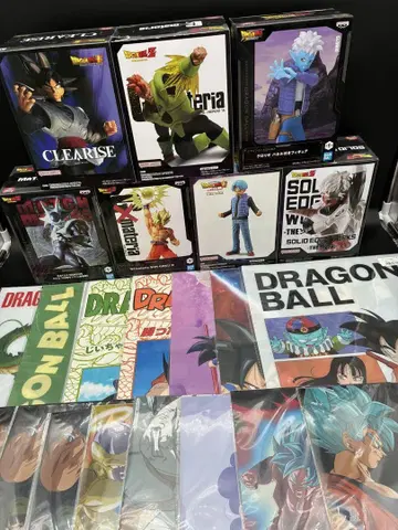 드래곤볼 피규어 7개 & 클리어 파일 18장 & 비주얼 시트 7장 세트
