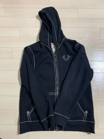 즉시 구매 환영 기간 한정 판매 10/4까지 TRUE RELIGION
