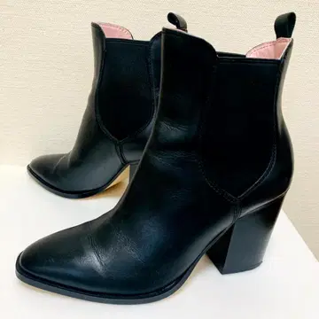 ZARA WOMAN 사이드 고어 부츠 블랙 24cm 상당 37