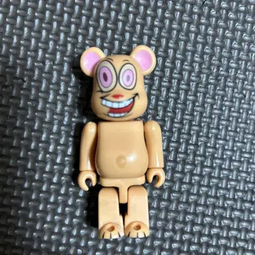 베이지색 코믹 피규어 약 7cm