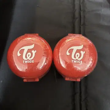 TWICE 빨간색 캡슐 토이 2개 세트 채영
