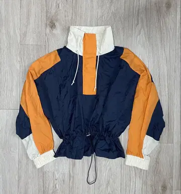 H&M SPORT 마운틴 자켓 나일론 자켓