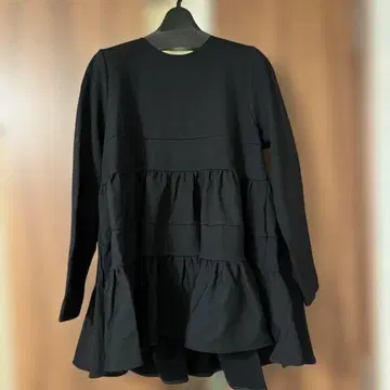 Yori 누쿠누쿠 헴프릴 블라우스 블랙