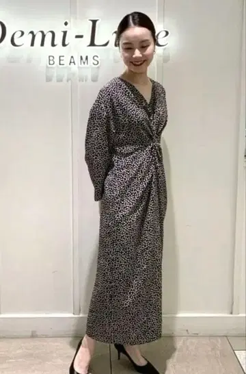 [새상품급] 데밀크스 빔즈 프린트 크로스 롱 원피스 꽃무늬
