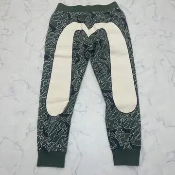 evisu 대흑 맨투맨 카모플라주