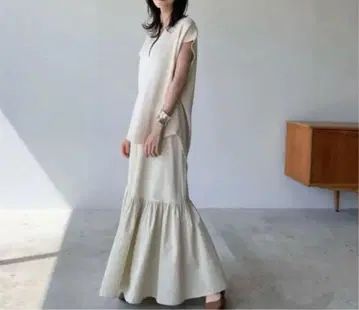 CLANE VOLUME TIERED MAXI SKIRT