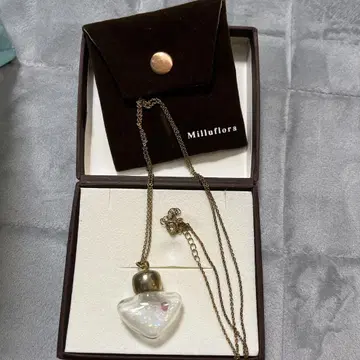 Milluflora 하트형 펜던트 목걸이