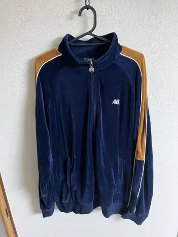 new balance 벨벳 자켓 XXL