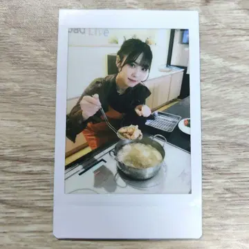 요시다 사라 폴라로이드