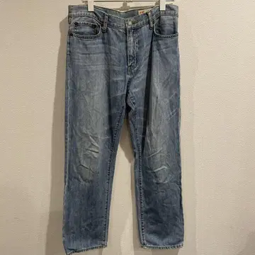 라이트 블루 스트레이트 데님