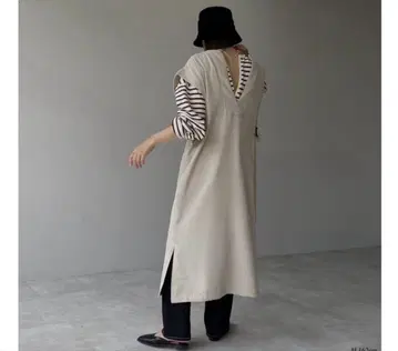 willfully 슬리브리스 원피스 베이지 화이트