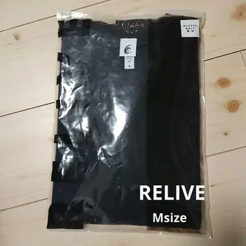 새상품 RELIVE 폴리에스테르 라운드넥 티셔츠 M 사이즈 블랙