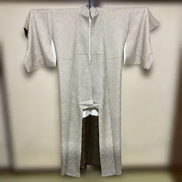 기모노 츠케사게 시아와세 가드