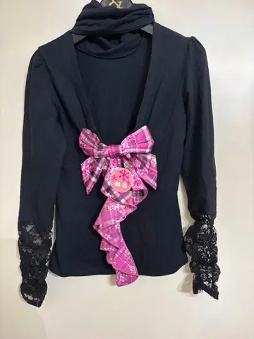 미사용 새상품 초레어 MARS 로즈 체크 무늬 리본 포함 상의