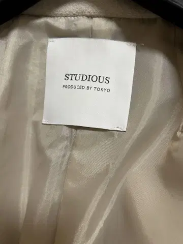 STUDIOUS 아이보리 롱 코트