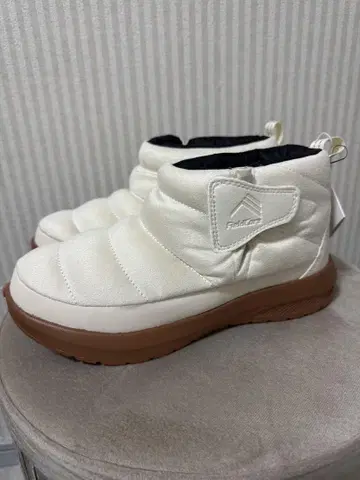 새상품 workman 방한 퀘벡 부츠 스노우 부츠