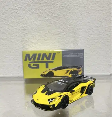 Mini GT 639 Lamborghini LB WORKS GT EVO