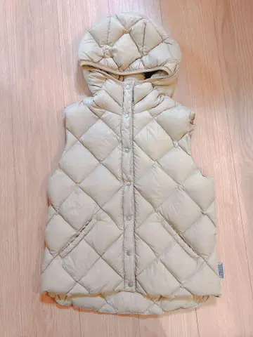 록키 마운틴 페더베드 퀼팅 후드 부착 다운 베스트