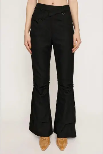 [ 택 포함 ] SLY IRREGULAR WAIST FLARE 팬츠