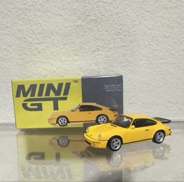 Mini GT 419 RUF CTR 1987 Blossom Yellow