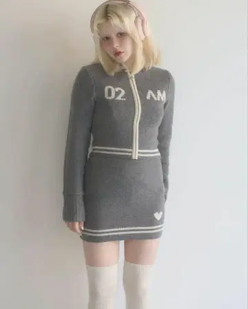 ANDMARY 로고 집업 세트업
