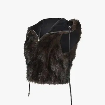 theredthread S flip fur vest brbk