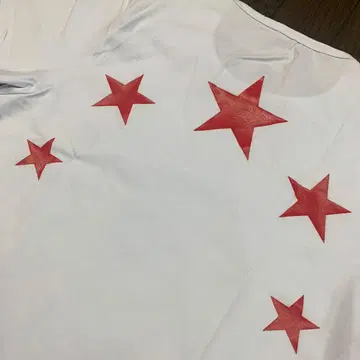 새상품급 이탈리아제 우사리스 레드 스타 T셔츠 t셔츠 올 스트레치