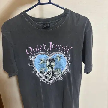 Quiet Journey 티셔츠 그레이 [ 스다 마사키 완판 굿즈 ]