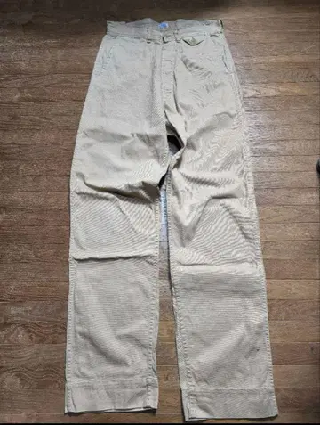 Lee 베이지 치노 팬츠