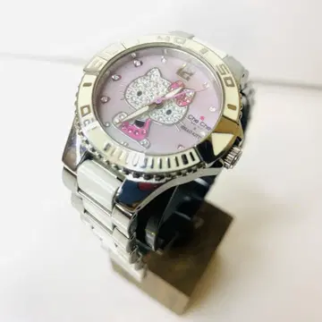 Che Che New York x Hello Kitty 콜라보 손목시계