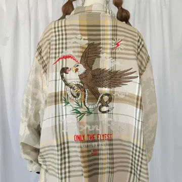 used 4XL BORN FLY 긴팔 셔츠 체크 무늬 뱀 독수리 자수