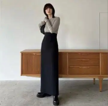 CLANE HIGH WAIST STRAIGHT MAXI SKIRT 2