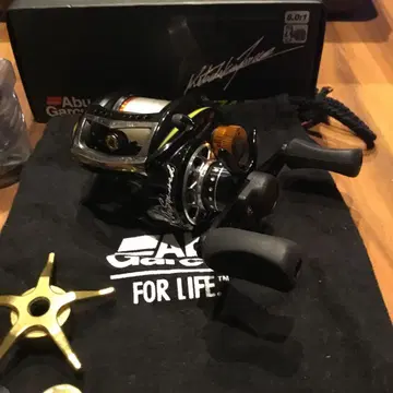 Abu Garcia Revo LTZ AE-74Racing
