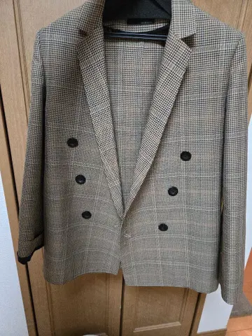 Styling / 체크 자켓