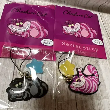 체셔 고양이 시크릿 스트랩 축광 러버 CHESHIRE CAT