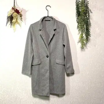 깔끔하고 귀여운 INGNI 그레이 테일러드풍 자켓 코트 M 사이즈