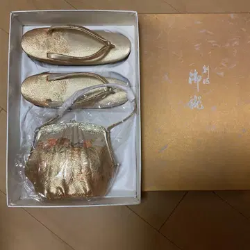 가방 새상품 조리 사용 흔적 있음 일본 의류 조리 가방 세트 골드