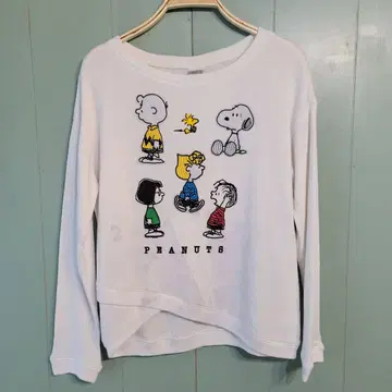 PEANUTS 긴팔 트레이닝복 화이트 SNOOPY 스누피 맨투맨