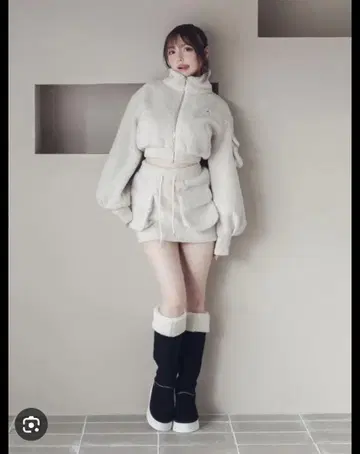 andmary 미피 보아 재킷 & 스커트