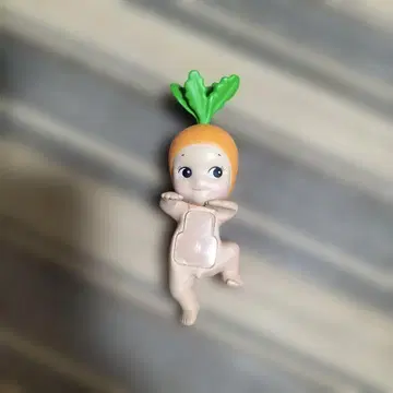 당근 머리 인형 약 10cm