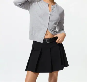 UNIQLO UV컷 크루넥 가디건 스웨터 세트 가격 인하