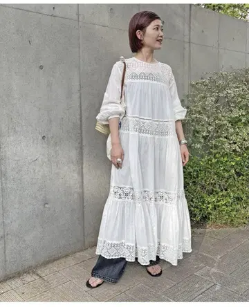 'HYU' 레이스 개더 원피스