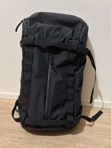 DB 백컨트리 Backcountry Backpack 20L