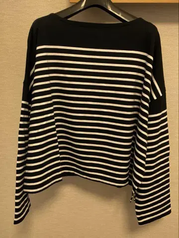 journal standard luxe 패널 보더 보트넥 풀오버