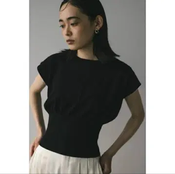 STYLE MIXER 허리 개더 형태 니트