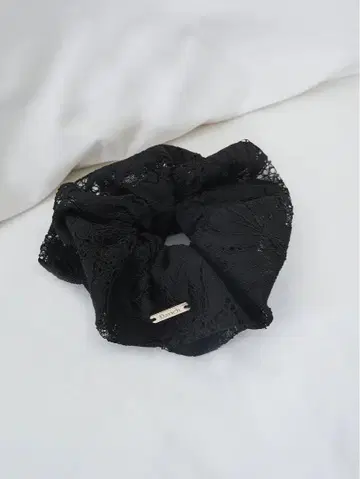 다리치 레이스 스크런치 블랙 스크런치