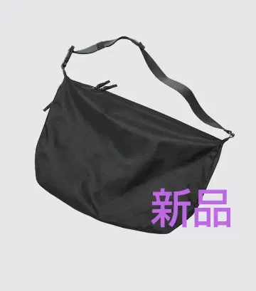 유니클로 U 유니클로 메신저 숄더백 블랙 블랙