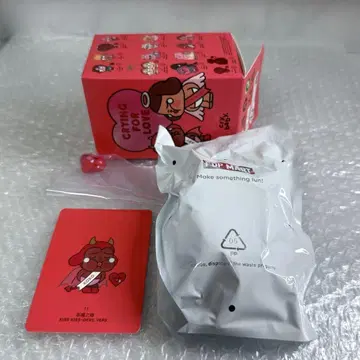 팝마트 crybaby Crying for Love XOXO 피규어